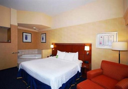 фото отеля Courtyard Hotel Boston Raynham