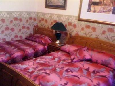 фото отеля Ivanhoe Guest House Inverness