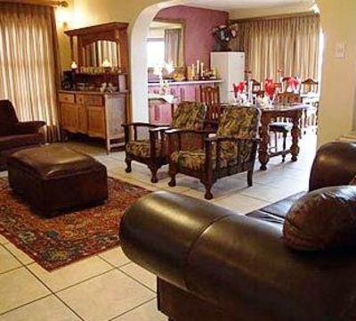 фото отеля Bluewater Beachfront Guest House