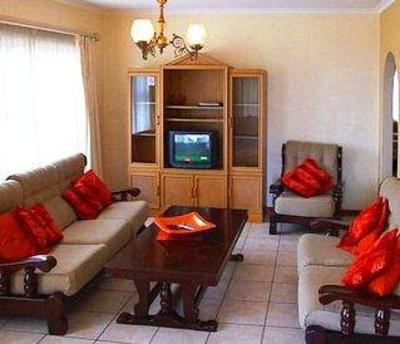 фото отеля Bluewater Beachfront Guest House