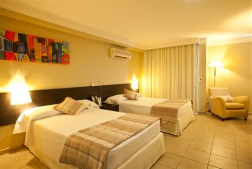 фото отеля Beach Class Suites