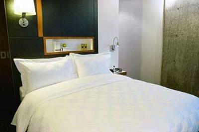 фото отеля ALT Hotel Brossard's Quartier DIX30