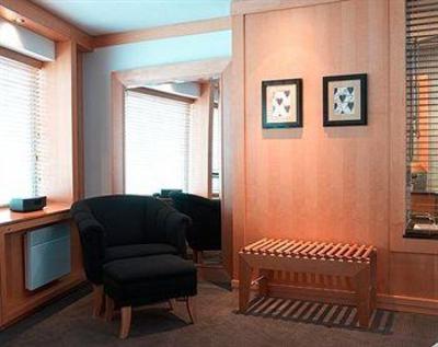 фото отеля ALT Hotel Brossard's Quartier DIX30