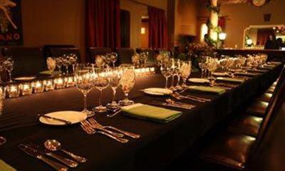 фото отеля Carriage House Inn Calgary