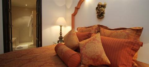 фото отеля Hotel Palacio Borghese