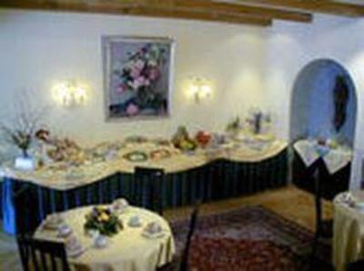 фото отеля Hotel Roter Hahn Garmisch-Partenkirchen