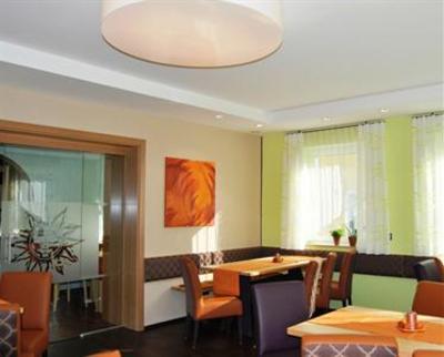 фото отеля Hotel Zur Sonne Herrieden