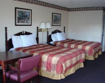 фото отеля Royal Inn Anniston