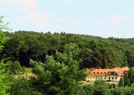 фото отеля Apat Hotel es Etterem