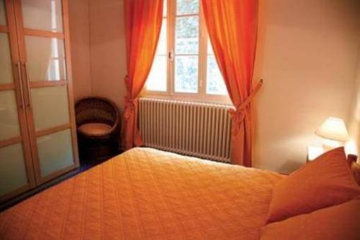фото отеля La Touloubre Hotel La Barben