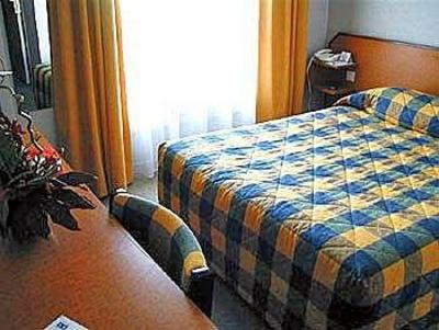 фото отеля Hotel De Brunville