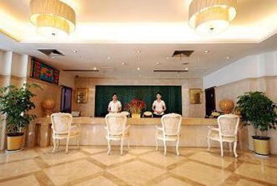 фото отеля Silver City International Hotel