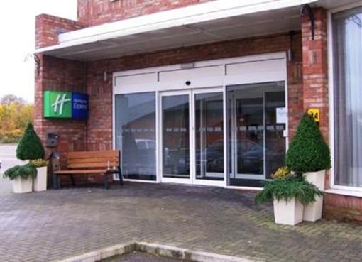 фото отеля Holiday Inn Express Nuneaton