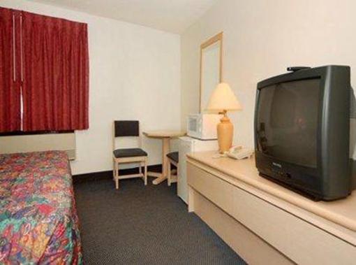 фото отеля Econo Lodge Pendleton