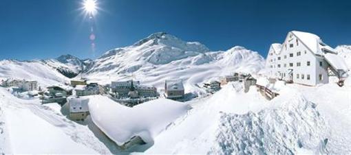 фото отеля Alpenhotel St. Christoph am Arlberg