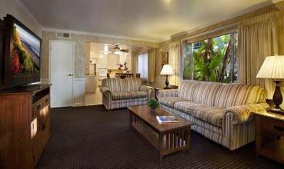 фото отеля Inn by the Harbor