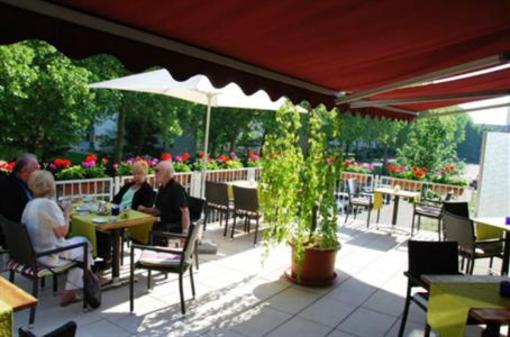 фото отеля Hotel am Westend