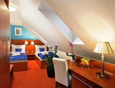 фото отеля Hotel U Martina Praha