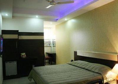 фото отеля Hotel Delhi City Centre