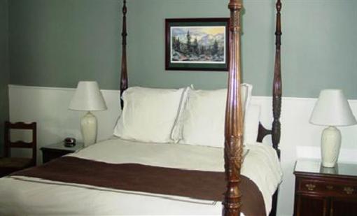 фото отеля Cinnamon Bear Inn