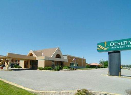 фото отеля Quality Inn & Suites Council Bluffs