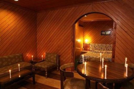 фото отеля Hotel Heevan Pahalgam