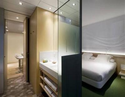 фото отеля Ako Suites Hotel