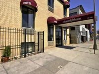 Howard Johnson LaGuardia Airport East