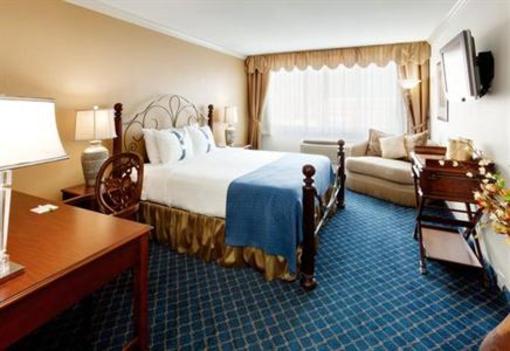 фото отеля Holiday Inn Fort Lee