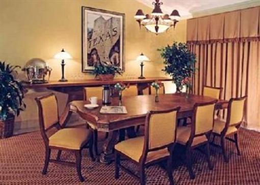 фото отеля Marriott Plaza San Antonio