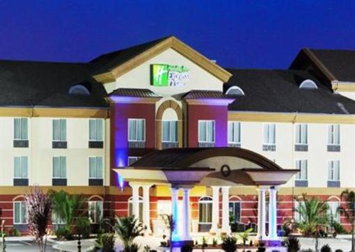фото отеля Holiday Inn Express & Suites Gateway to Yosemite