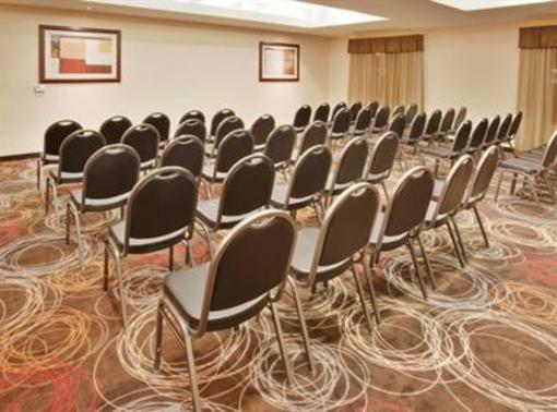 фото отеля Holiday Inn Express & Suites Gateway to Yosemite