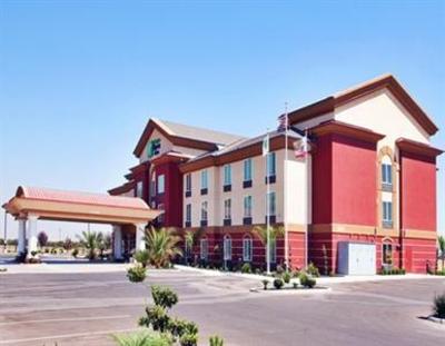 фото отеля Holiday Inn Express & Suites Gateway to Yosemite