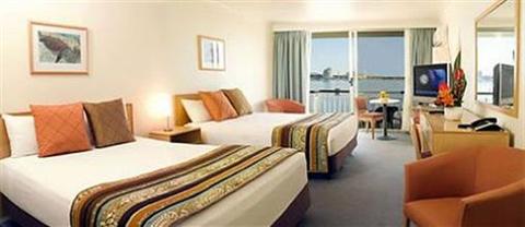 фото отеля Sea World Resort