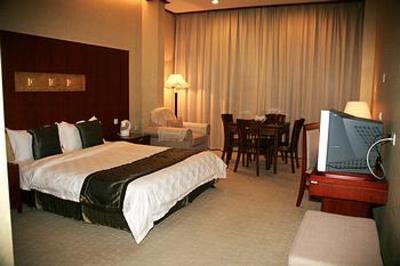 фото отеля Gaoloumen Hotel Nanjing
