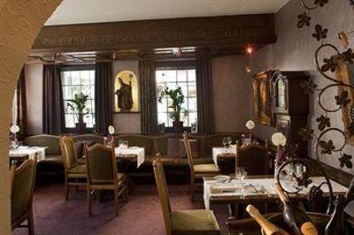 фото отеля Ringhotel Central Rudesheim am Rhein