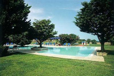 фото отеля Colonna Resort Country & Sporting Club Arzachena