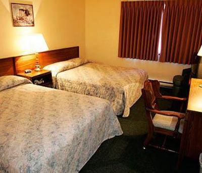 фото отеля Fuller Lake Motel