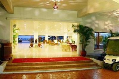 фото отеля Chariot Beach Resort