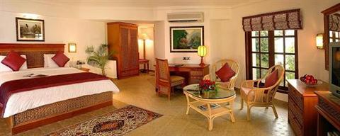 фото отеля Chariot Beach Resort