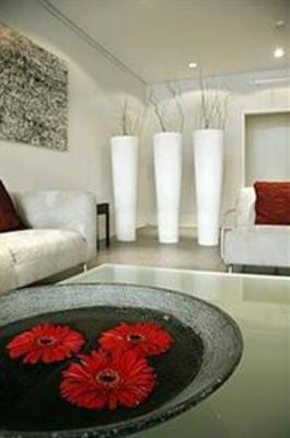 фото отеля Design Suites and Towers