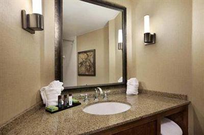 фото отеля Embassy Suites Bloomington