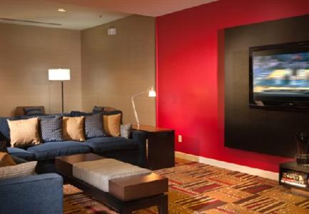 фото отеля Courtyard by Marriott Denton