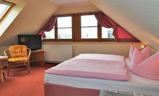 фото отеля Hotel Zur Brucke Greifswald