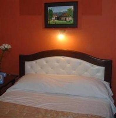 фото отеля Hotel Tomebamba