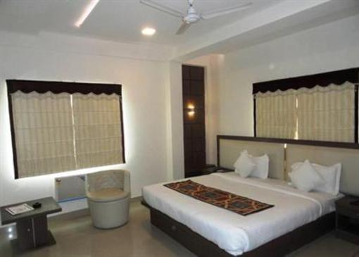 фото отеля Hotel Maniram Palace