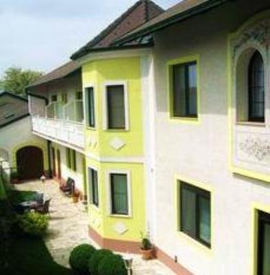 фото отеля Haus Rosemarie Pension