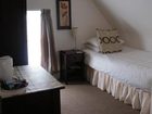 фото отеля Captain Howey Hotel