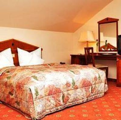 фото отеля Hotel Brunnenhof Hanau