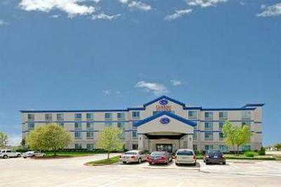 фото отеля Comfort Suites Austin Airport